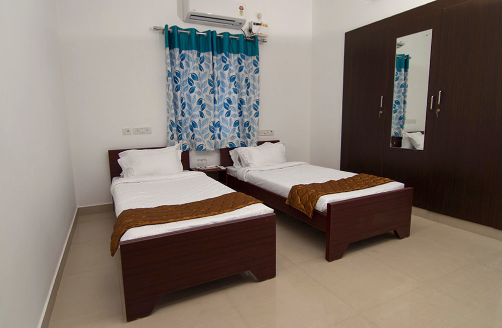 Phoenix Hospitality Services شيناي المظهر الخارجي الصورة